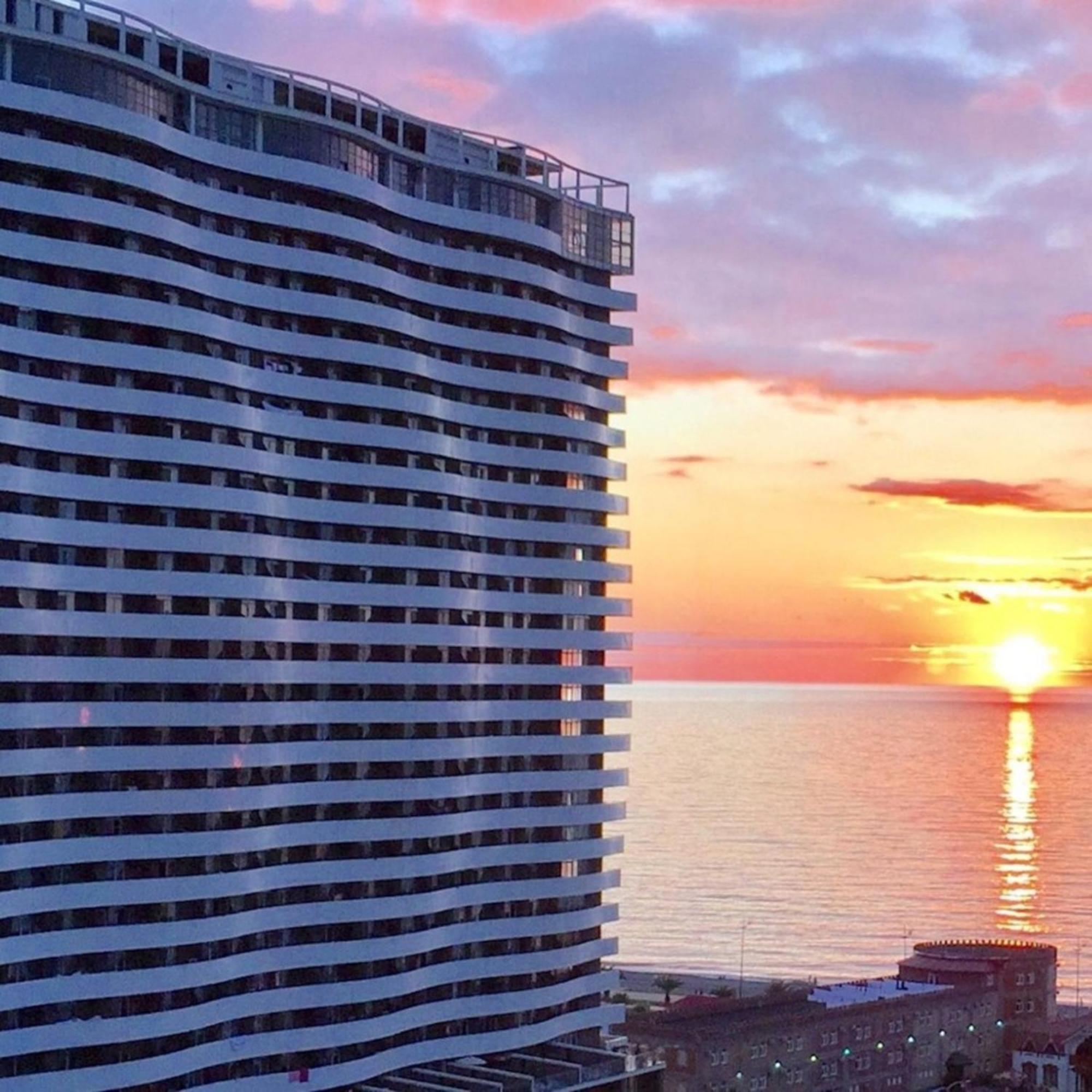 Best Seller In Booklng,Com Batumi Exterior foto